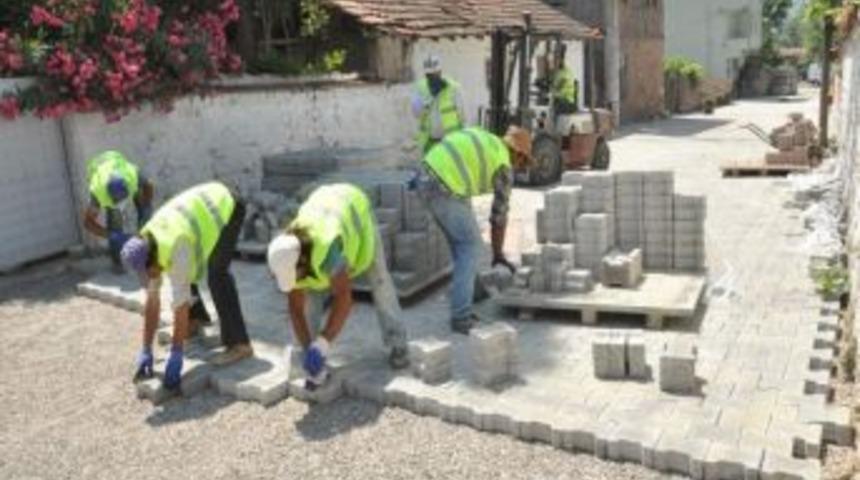 Eşme'de &Uuml;st Yapı Hız Kazandı