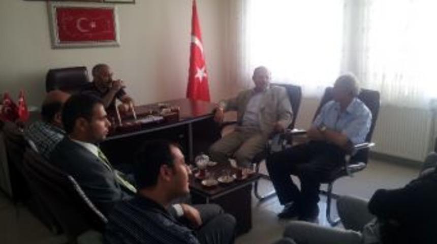 Has Parti'den Mhp'ye Hayırlı Olsun Ziyareti