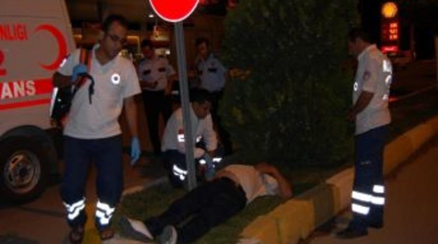 Cezaevinden &Ccedil;ıkar &Ccedil;ıkmaz Soyuldu