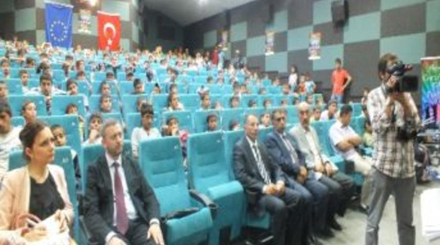 Avrupa &Ccedil;ocuk Filmleri Festivaline B&uuml;y&uuml;k İlgi