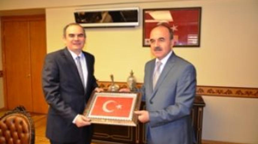 Erdem Baş&ccedil;ı'dan Vali Erol'a Ziyaret