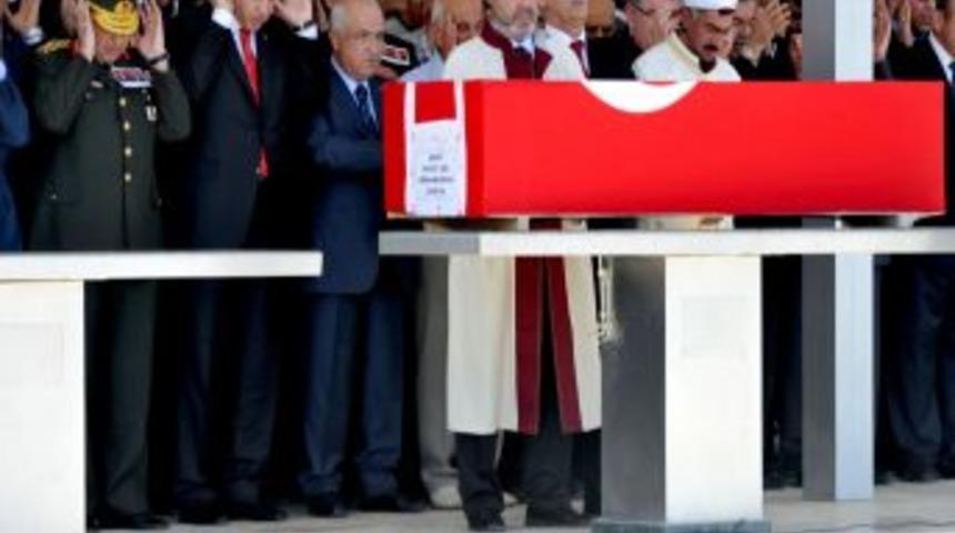 Şehit Pilot G&ouml;khan Ertan Son Yolculuğuna Uğurlandı
