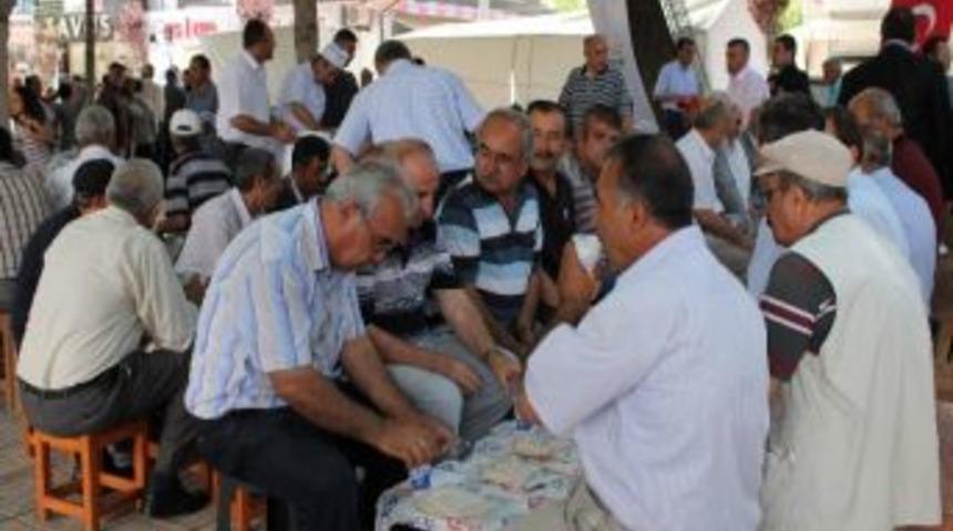 Kırşehir'de Geleneksel Ahi Pilavı Dağıtıldı