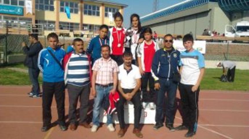 Batman Petrolsporlu Bayanlar Bir Başarıya Daha Imza Attı