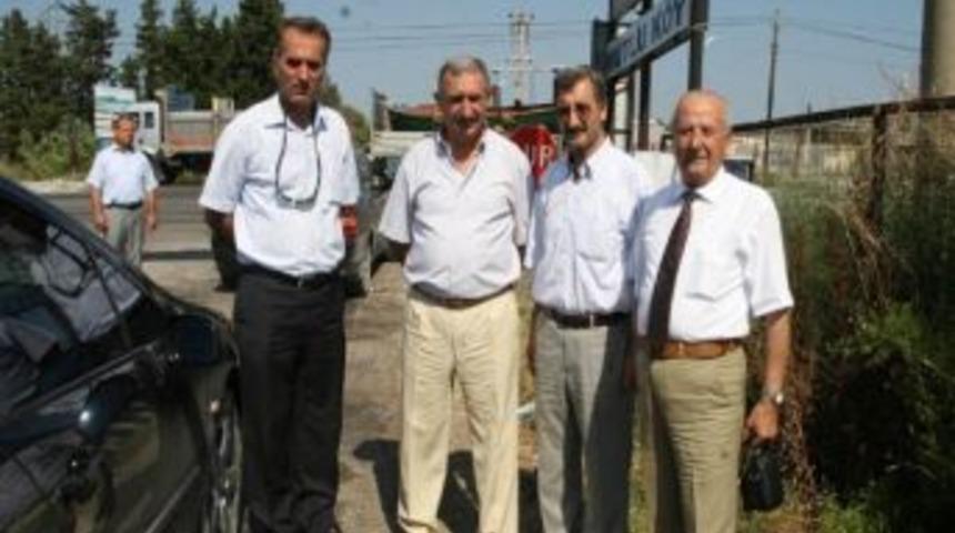 Altınova Belediyesi&rsquo;nden K&ouml;y Yollarında Asfalt &Ccedil;alışması