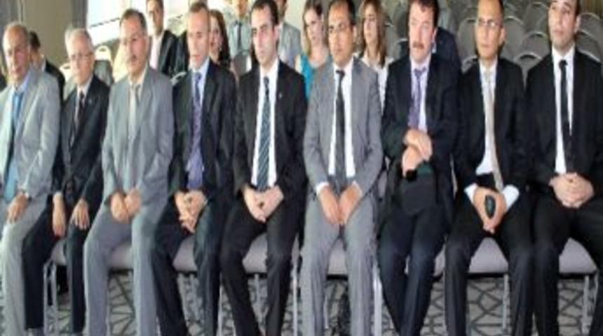 Vergi M&uuml;fettişleri Ve M&uuml;kelleflerine Dayanışma Yemeği