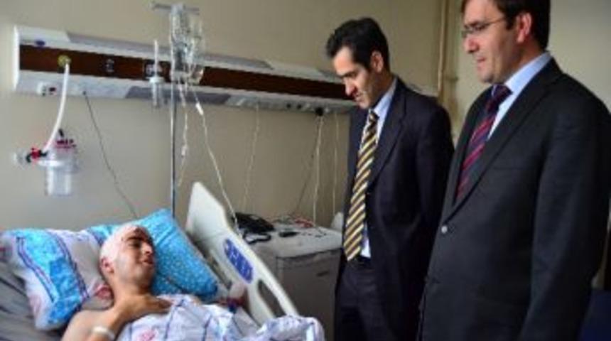 Gen&ccedil; &Ouml;ğrenci Aydın&rsquo;ı Hastanede Ziyaret Ettiler