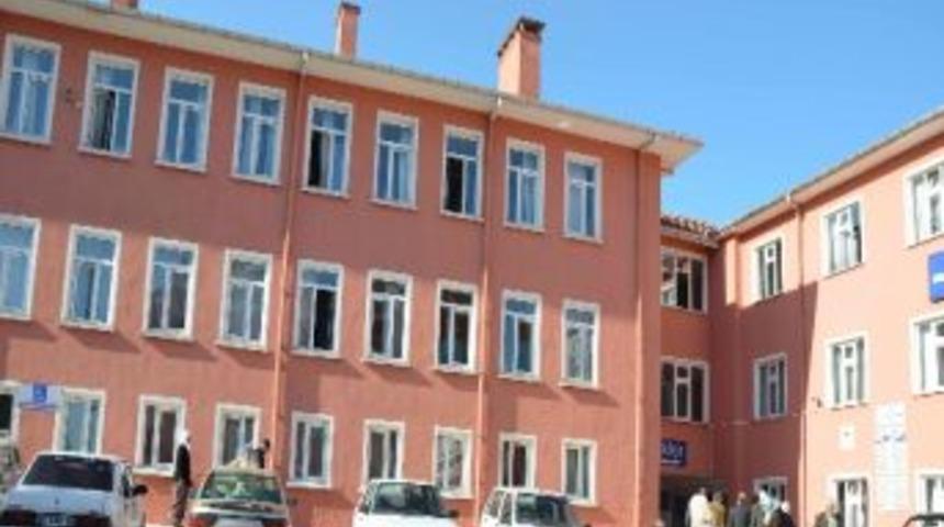 Simav 7 Aydır Hastane Yapacak Yer Arıyor