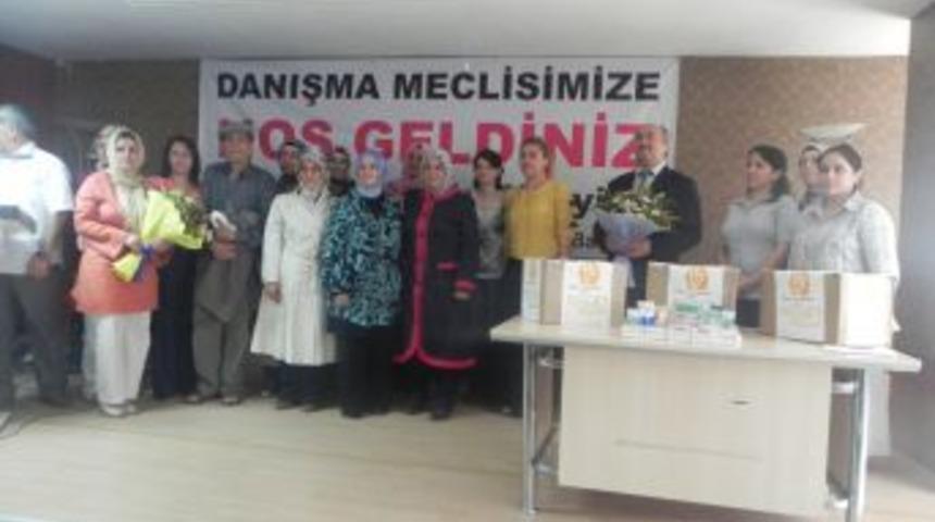 Ak Parti'den ila&ccedil; kampanyası