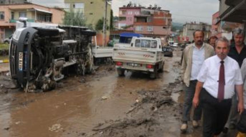Başkan Demirtaş Selzedelerin Acılarını Paylaştı