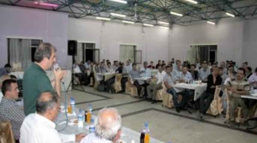 &Ccedil;ankırı Belediye Başkanı Din&ccedil;, Pazarcı Esnafıyla Bir Araya Geldi