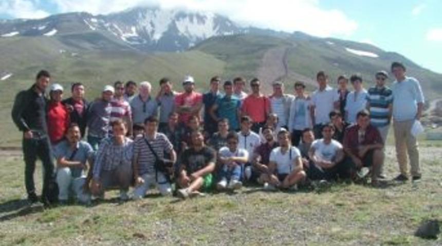 Karaelmas Gen&ccedil;lik Treni Kayseri&rsquo;de