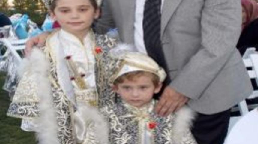 Vali &Ccedil;akacak Gazi Nezih B&ouml;rek&ccedil;i&rsquo;nin S&uuml;nnet D&uuml;ğ&uuml;n&uuml;ne Katıldı