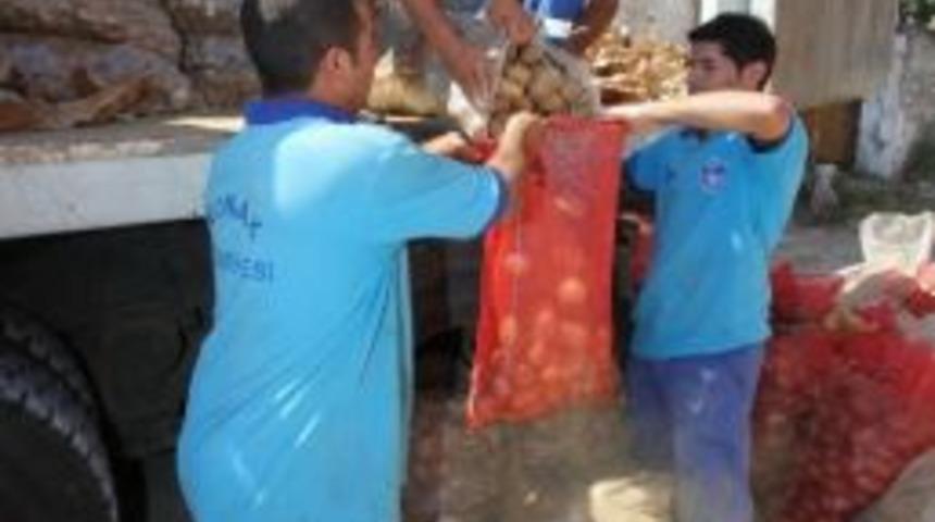 10 Ton Patates İhtiya&ccedil; Sahiplerine Ulaştırıldı