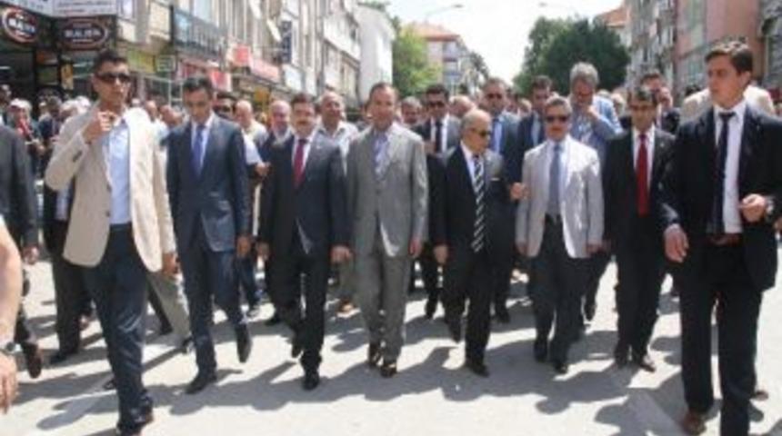 Başbakan Yardımcısı Bekir Bozdağ: