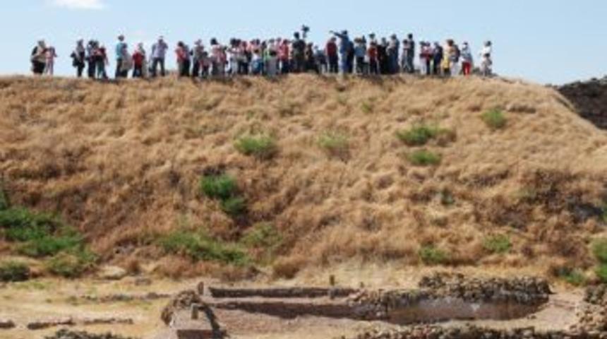 Tarihe Yolculukta 6 Bin Yıl &Ouml;ncesine Gidildi