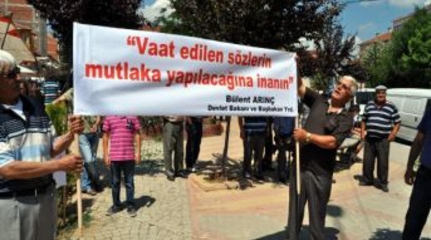 Yolun Yapılması İ&ccedil;in Dua Ettiler