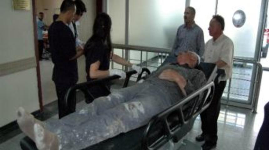 Kafasına Su Jenerat&ouml;r&uuml; D&uuml;şt&uuml;