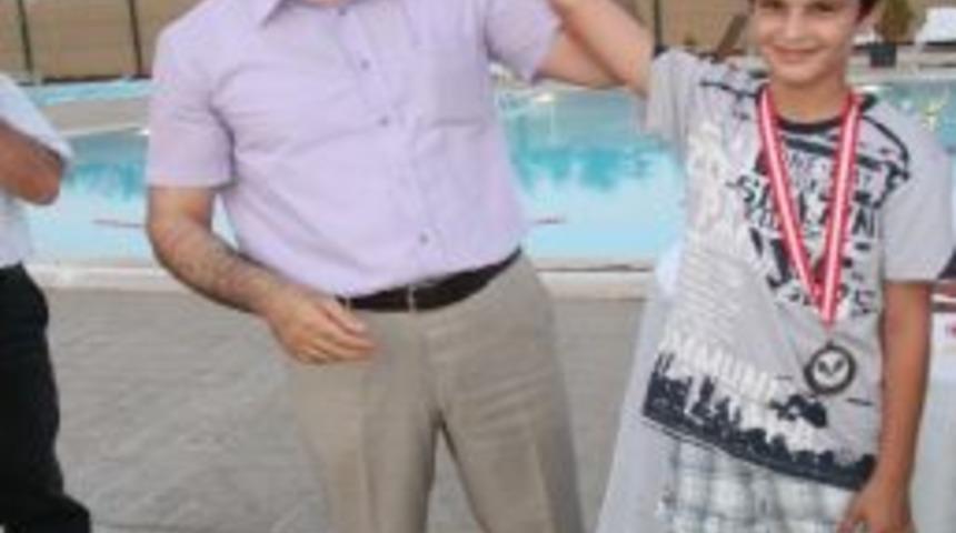 Ege Tenis Akademi'nin 2. Turnuvası Sona Erdi