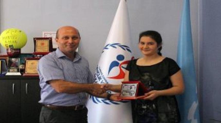 Yıldırımhanlı &Ouml;ğrenci Satran&ccedil; Turnuvasında T&uuml;rkiye 1. Si Oldu