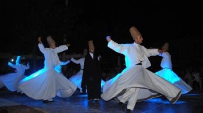 Aksaray&rsquo;da Yaz Sanat Akademisi S&uuml;r&uuml;yor
