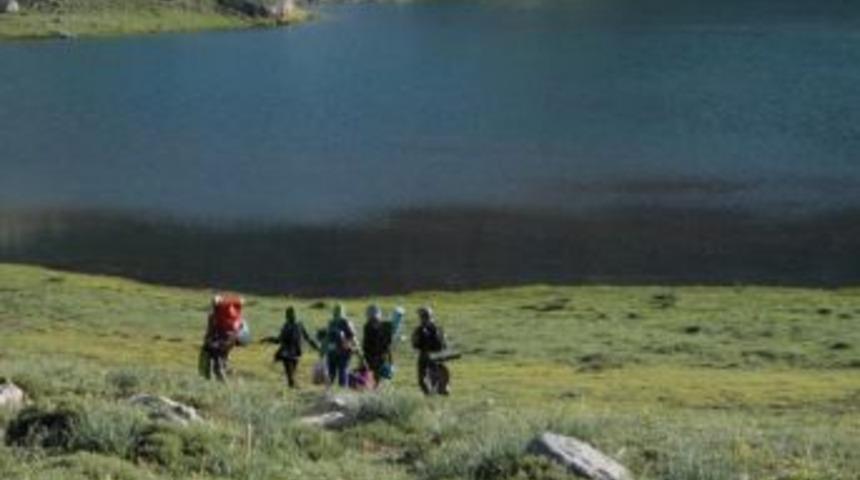 KAFSİD Bolkar Dağlarına tırmandı