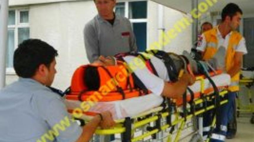 Tatil D&ouml;n&uuml;ş&uuml; Kaza ;3 Yaralı