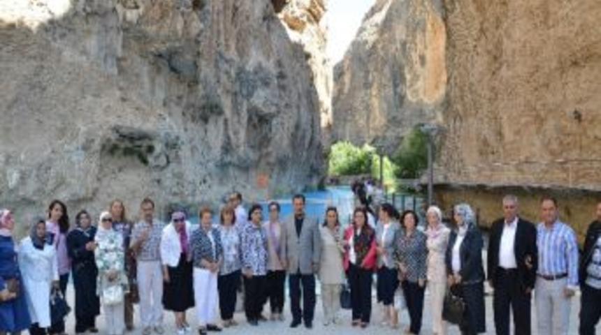 Kadın Milletvekilleri Darende Gezisini Tamamladı