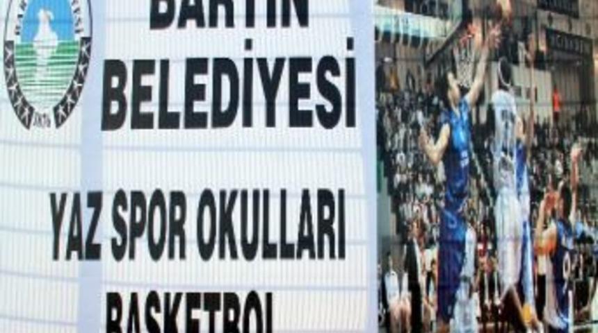Belediye Yaz Spor Okulu A&ccedil;ıldı