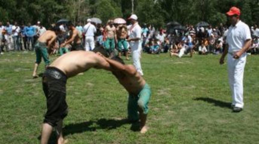 Pasinlerde 7 Hafta Karakucak G&uuml;reşleri Sona Erdi