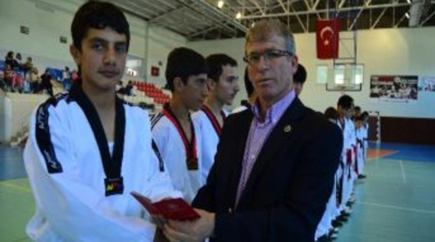 Taekwondoda Dan Heyecanı Yaşandı