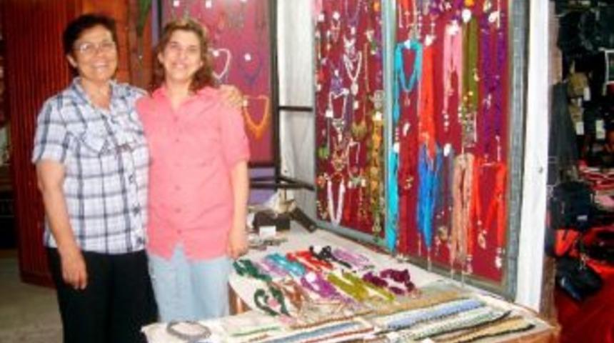 Burhaniyeli Bayanların Eserleri İlgi G&ouml;rd&uuml;