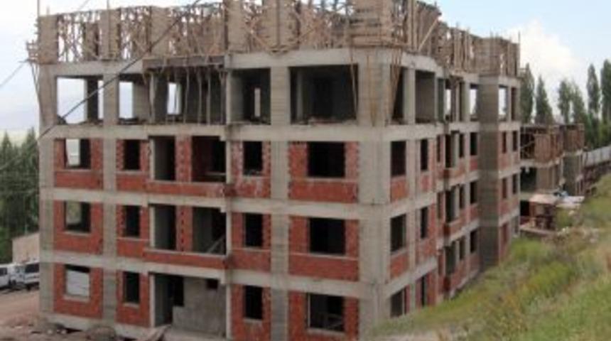 Şehitler'deki Gecekonduların Yerine Sosyal Konut Yapılıyor