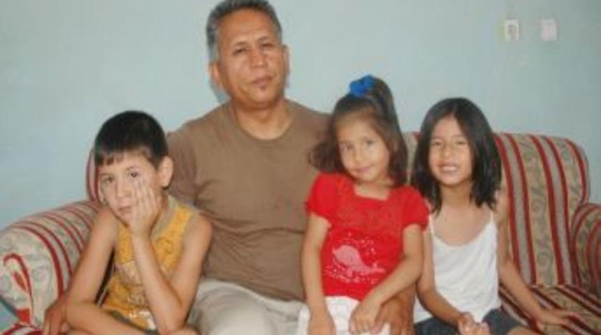 Afgan Aile 4 Bu&ccedil;uk Yıldır "vatandaşlık" Bekliyor