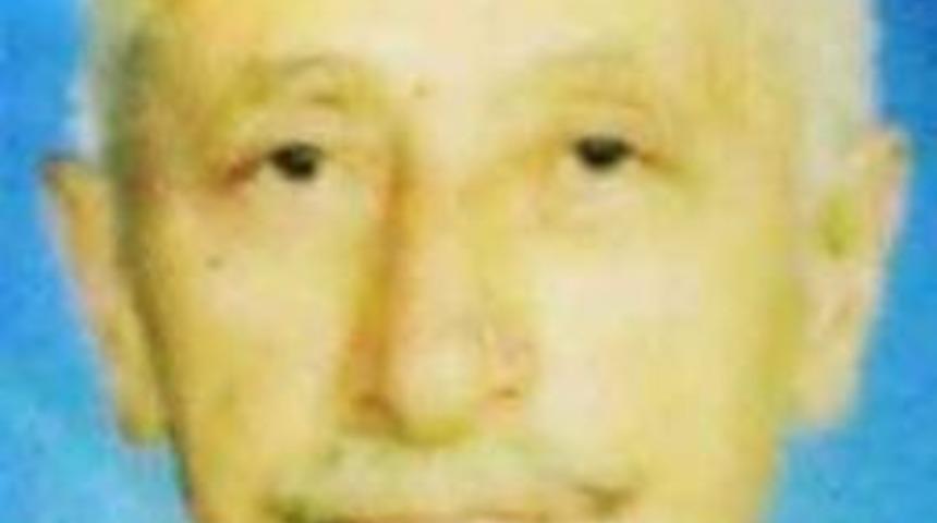 Oğlunun evini yakmaya kalktı