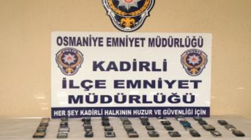 Kadirlide Ka&ccedil;ak Cep Telefonu Operasyonu