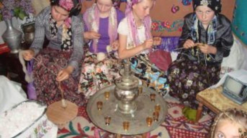 Bursa&rsquo;da Bir Yılda A&ccedil;ılan Halk Eğitim Kurslarından 91 Bin Vatandaş Yararlandı