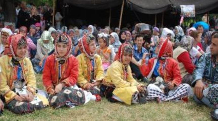 K&uuml;tahya'da Y&ouml;r&uuml;k Ve T&uuml;rkmen Şenliği