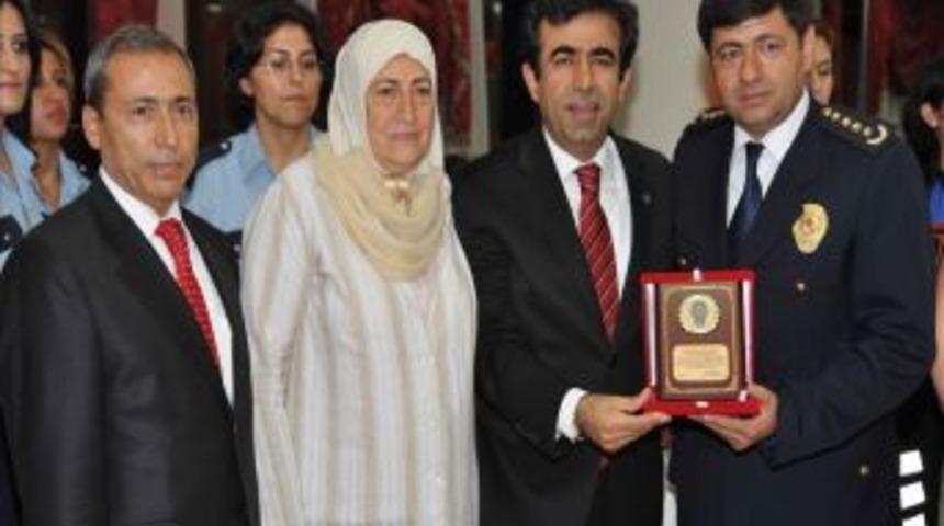 Mersin Emniyet M&uuml;d&uuml;rl&uuml;ğ&uuml;&rsquo;nde Terfi Heyecanı