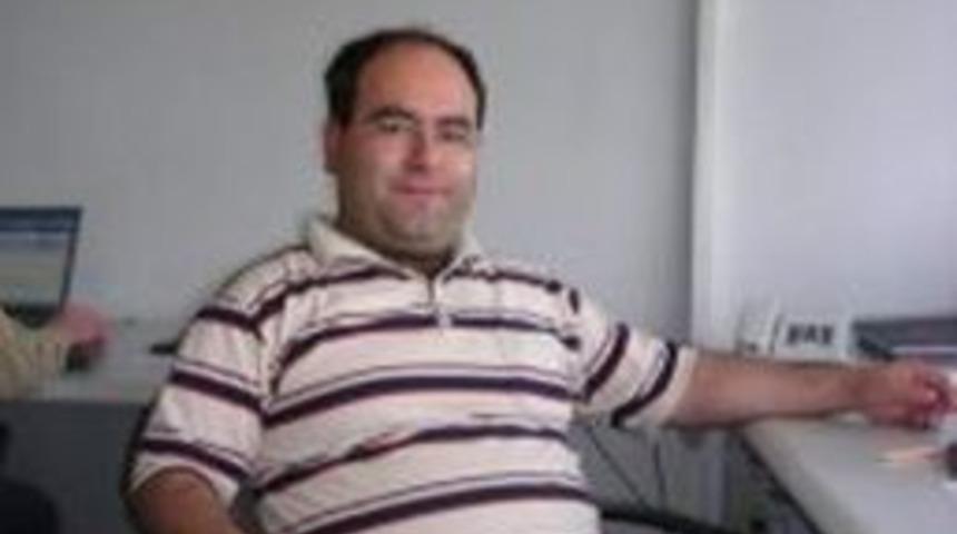 &Ccedil;atıdan D&uuml;şen Bir Kişi &Ouml;ld&uuml;
