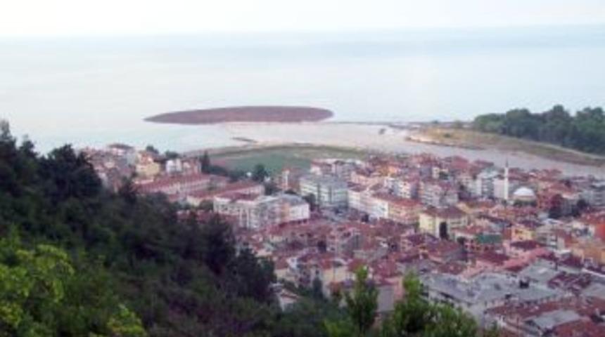 Ayancık'ta Sel Adası