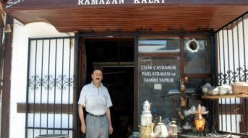 Odunpazarı Semtinde Ki Son Kuşak Kalaycı Turizmle Ayakta