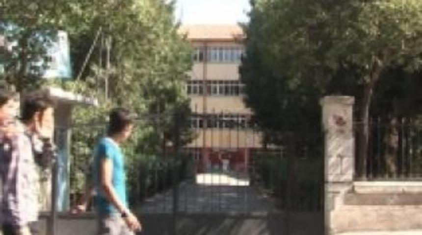 Urfa&rsquo;nın &lsquo;merkezi&rsquo; ni&ccedil;in yıkılıyor