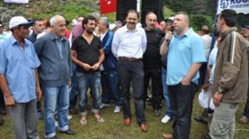 Başiskele personeli İn&ouml;n&uuml; Yaylası'nda buluştu