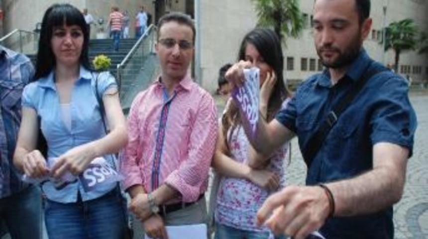 &Ouml;ğretmenlerden Kpss'deki Usuls&uuml;zl&uuml;k İddialarına İlişkin Su&ccedil; Duyurusu