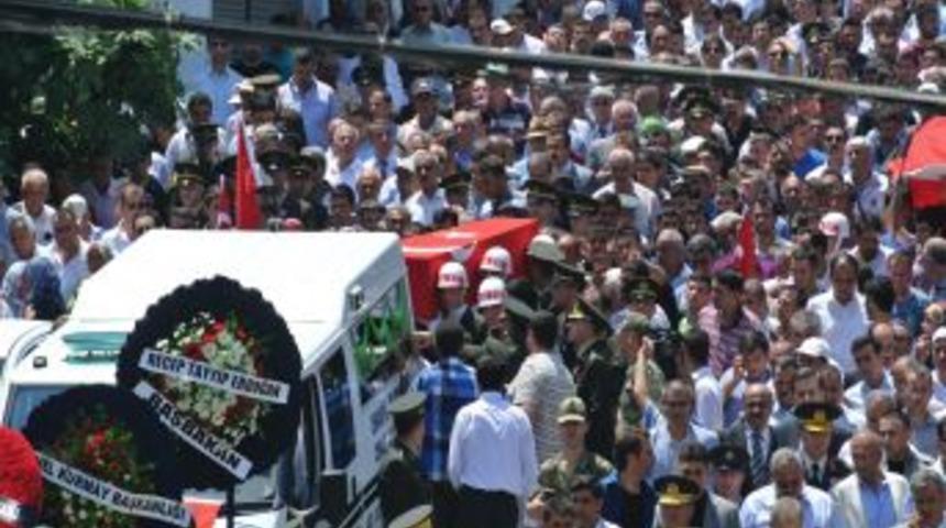 Osmaniyeli Şehit Uzman &Ccedil;avuş Dağlı, Son Yolculuğuna Uğurlandı