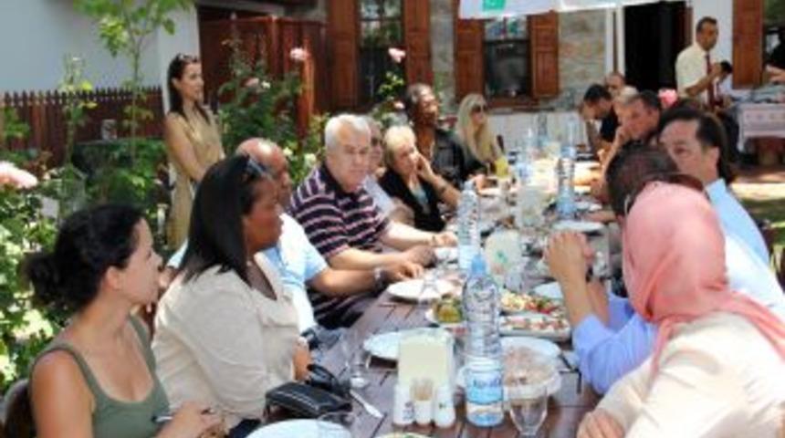 Teksas Heyeti, K&uuml;lt&uuml;rel Ve Ekonomik Işbirliği I&ccedil;in Muğla&rsquo;ya Geldi