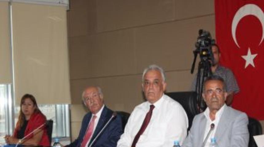 Başkan Vekili Aldırmaz&rsquo;a 'belediye Kaynaklarını &Ccedil;ar&ccedil;ur Ediyor' Eleştirisi
