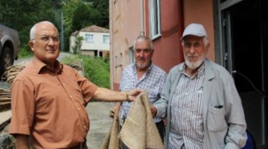 Fındık &Uuml;reticisine J&uuml;t &Ccedil;uval Dağıtımı Devam Ediyor