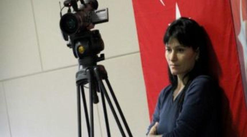 Kadınlar Gazete Ve Dergilerde Daha &Ccedil;ok &lsquo;yayın&rsquo; B&ouml;l&uuml;m&uuml;'nde &Ccedil;alışıyor